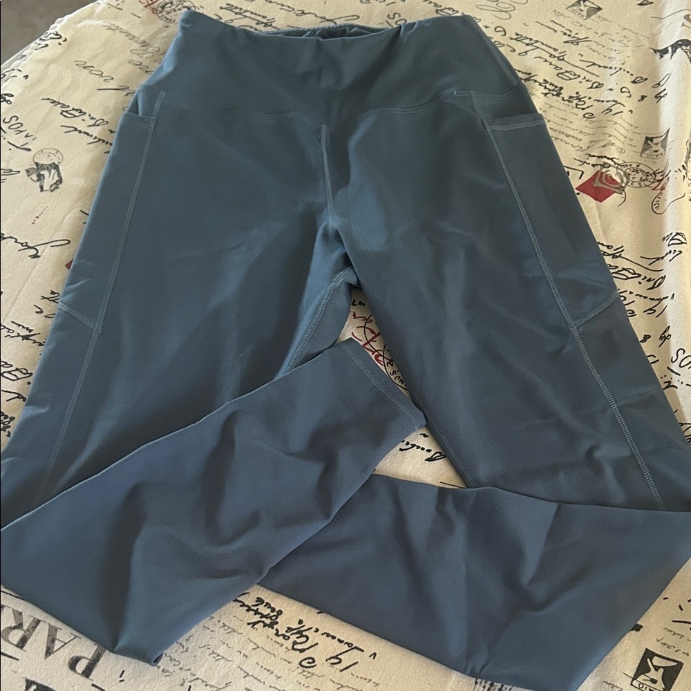 Elegant Women's Slate Blue Jeggings